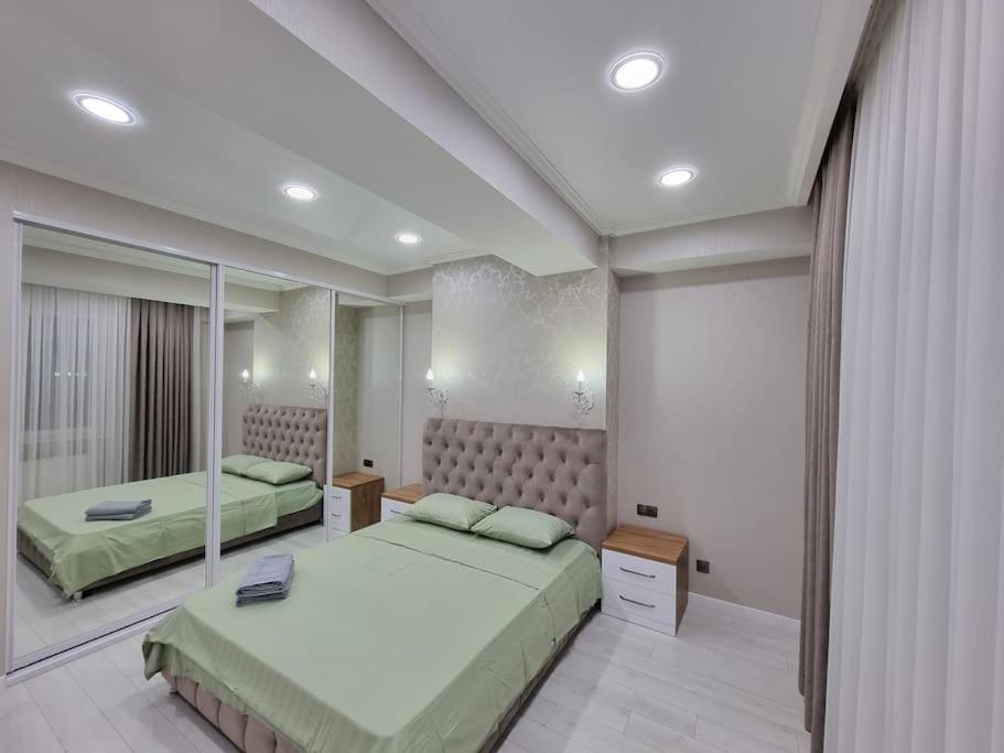 Grand Excelent New Ultra Central Apartments Chisinau Exterior photo