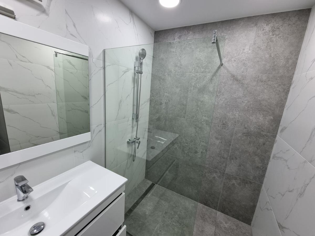 Grand Excelent New Ultra Central Apartments Chisinau Exterior photo