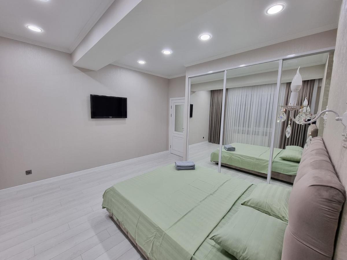 Grand Excelent New Ultra Central Apartments Chisinau Exterior photo